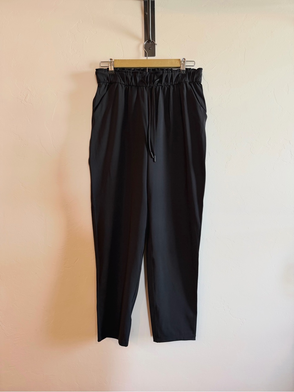 Lululemon Keep Moving Pant 7/8 HR *Black